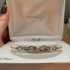 Infinity Pearl Bracelet